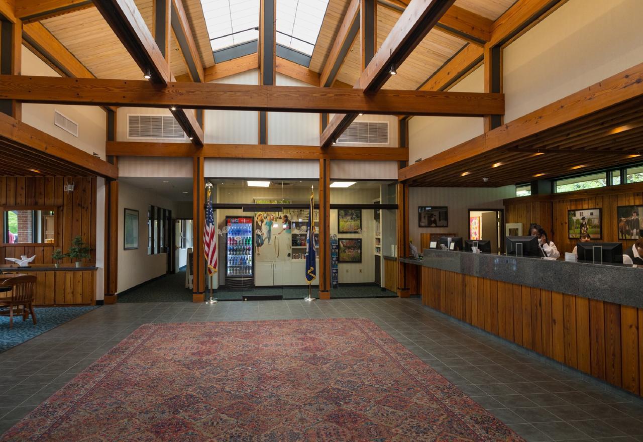 Woodlands & Suites, An Official Colonial